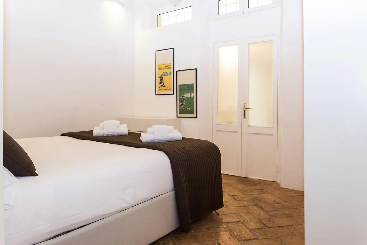 Apartment Casa Leutari Hotel Rome