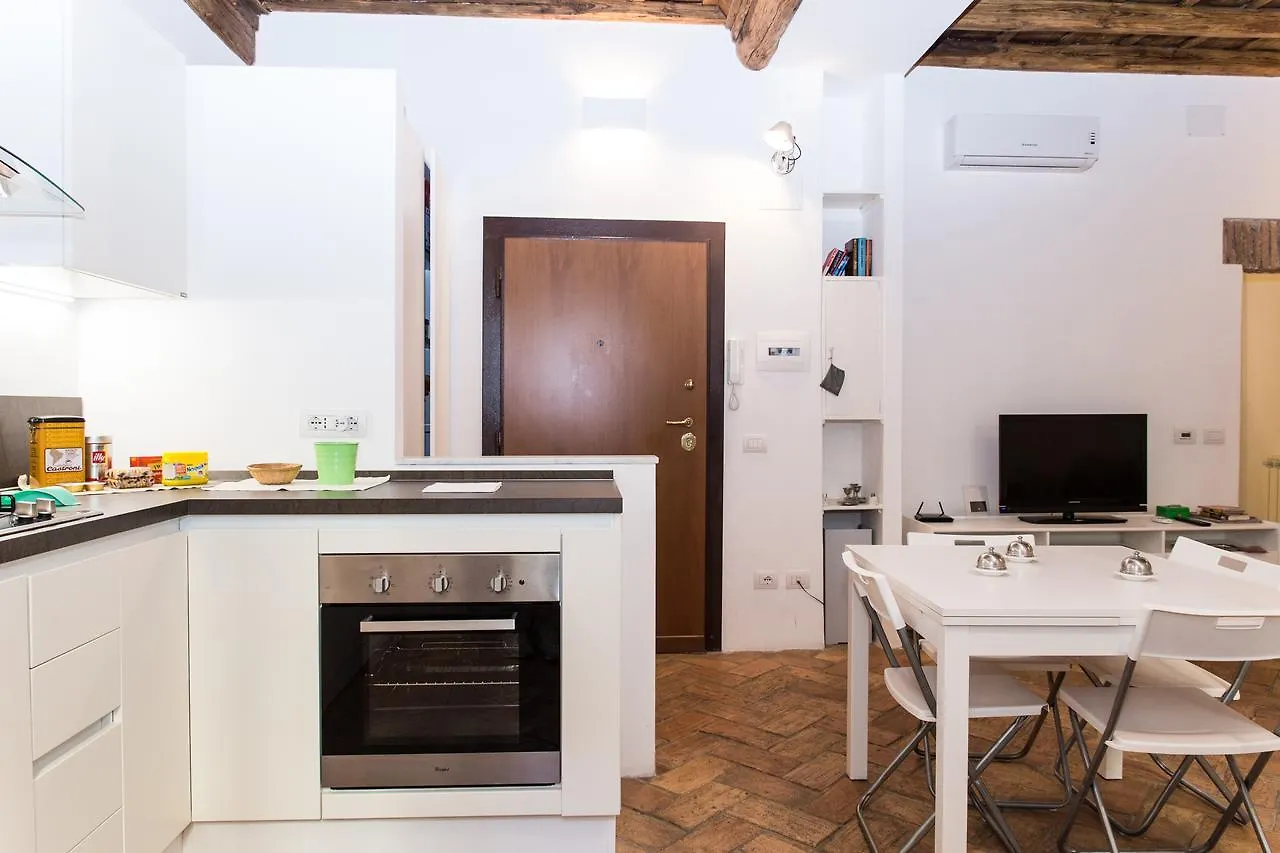 Casa Leutari Hotel Rome Apartment
